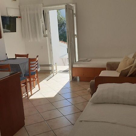 Apartments Dobri - 500M From Beach Hoek van Holland Ngoại thất bức ảnh