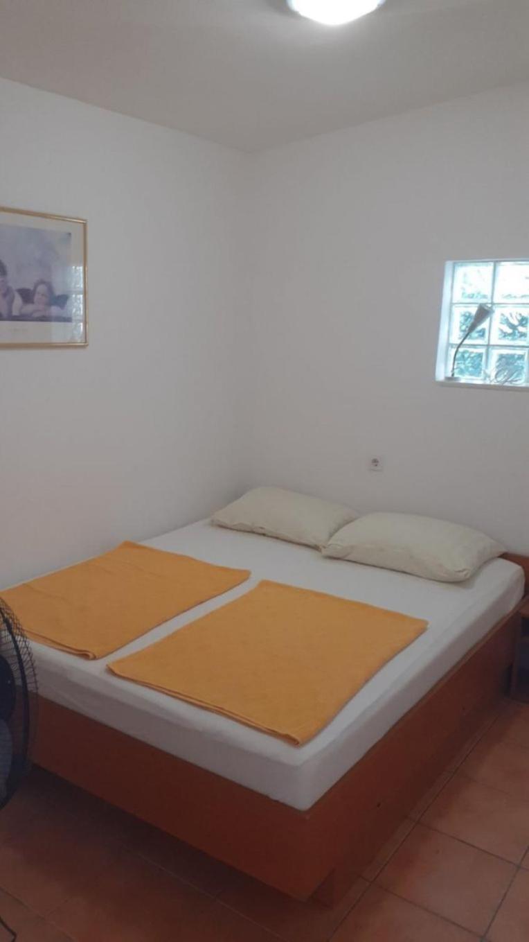 Apartments Dobri - 500M From Beach Hoek van Holland Ngoại thất bức ảnh