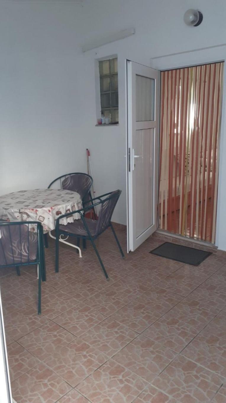 Apartments Dobri - 500M From Beach Hoek van Holland Ngoại thất bức ảnh