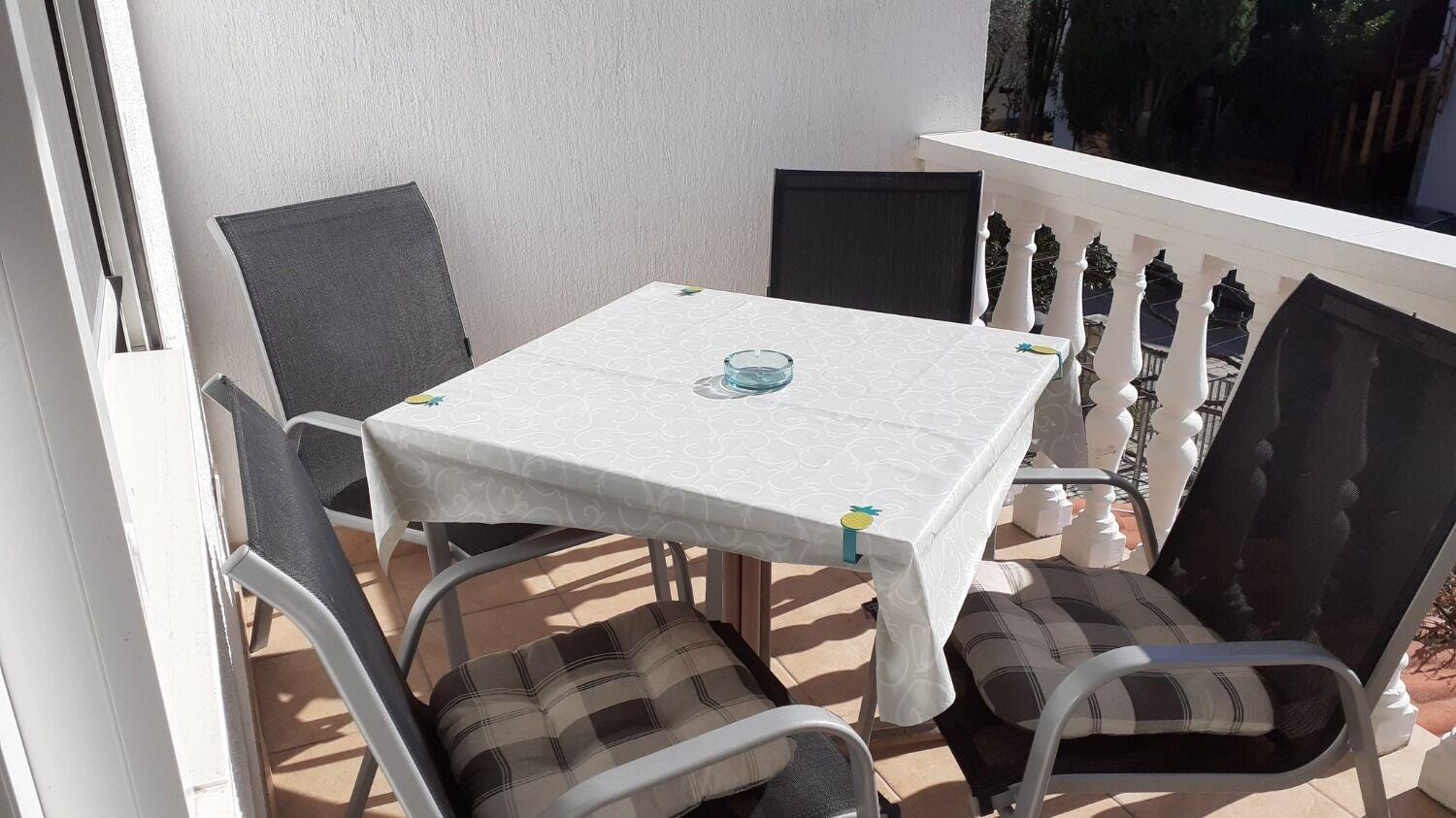 Apartments Dobri - 500M From Beach Hoek van Holland Ngoại thất bức ảnh