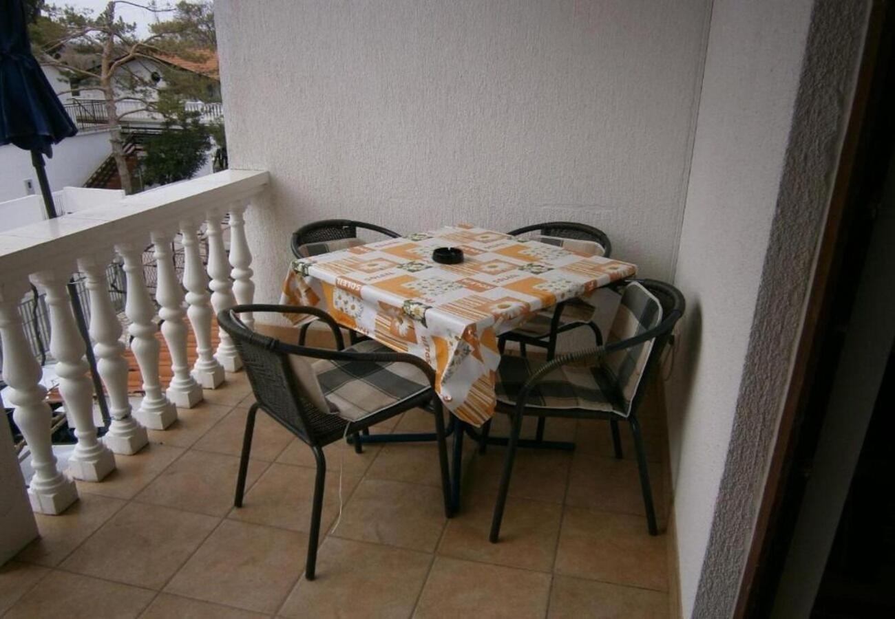 Apartments Dobri - 500M From Beach Hoek van Holland Ngoại thất bức ảnh